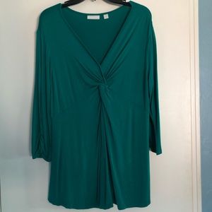 New York & Company Green Long Sleeve Tunic